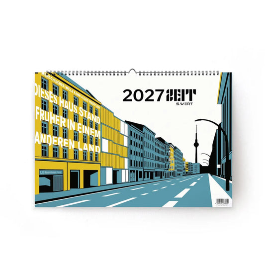 Wandkalender 2027 mit Straßenillustration, Text in Schwarz und Rot, große Schrift auf der rechten Seite.
